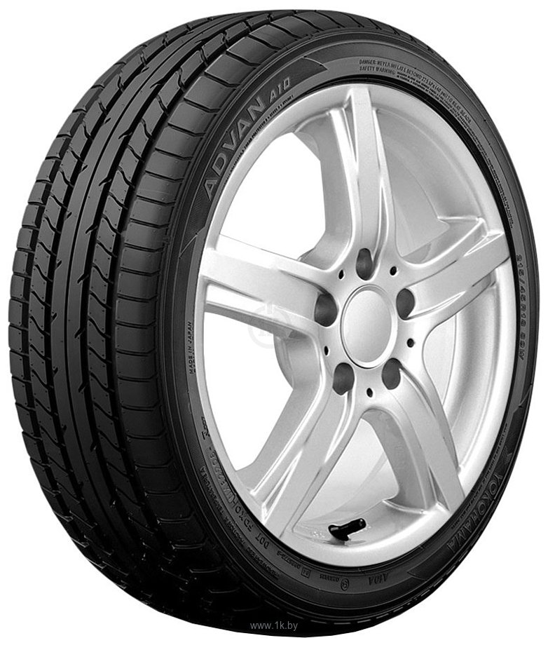 Фотографии Yokohama ADVAN A10 215/50 R17 91V