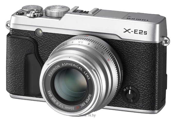 Фотографии Fujifilm X-E2S Kit