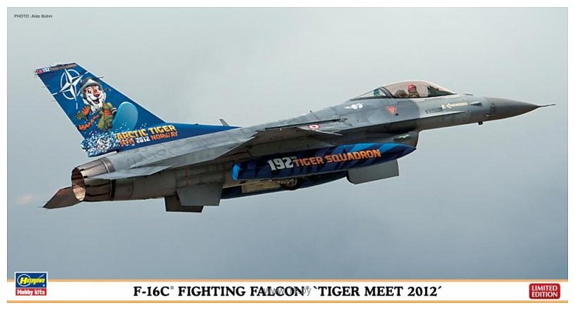 Фотографии Hasegawa Истребитель F-16C Fighting Falcon Tiger Meet 2012