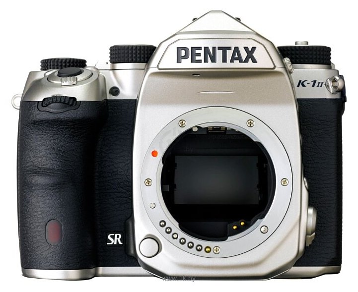 Фотографии Pentax K-1 Mark II Silver Edition Body