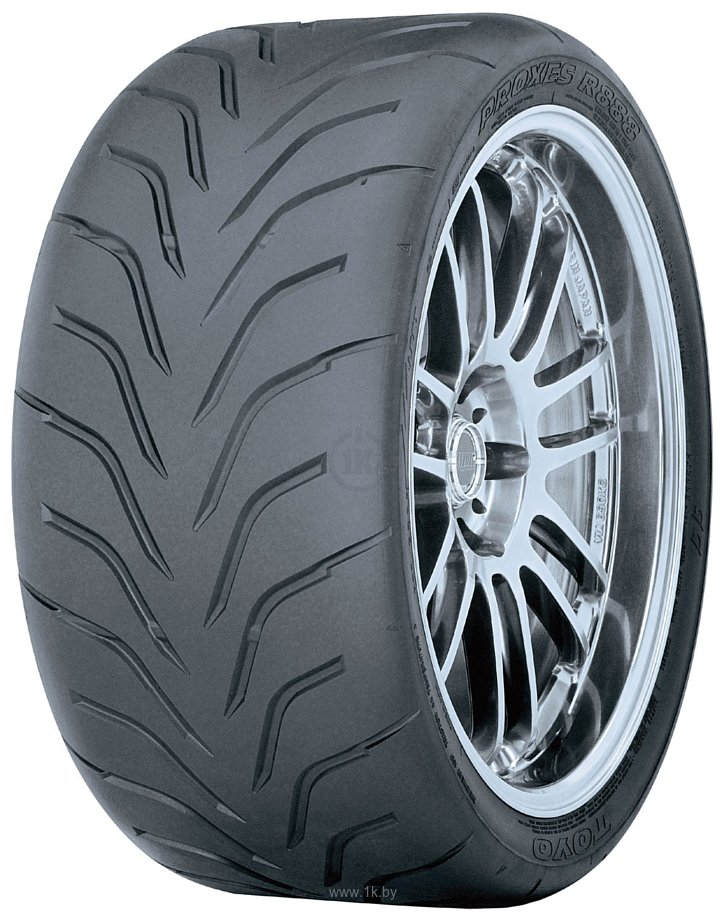 Фотографии Toyo Proxes R888 215/45 R17 87W