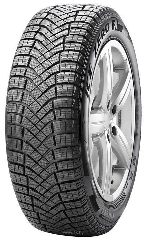 Фотографии Pirelli Ice Zero Friction 205/60 R16 96T