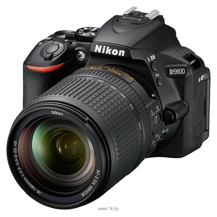 Фотографии Nikon D5600 Kit