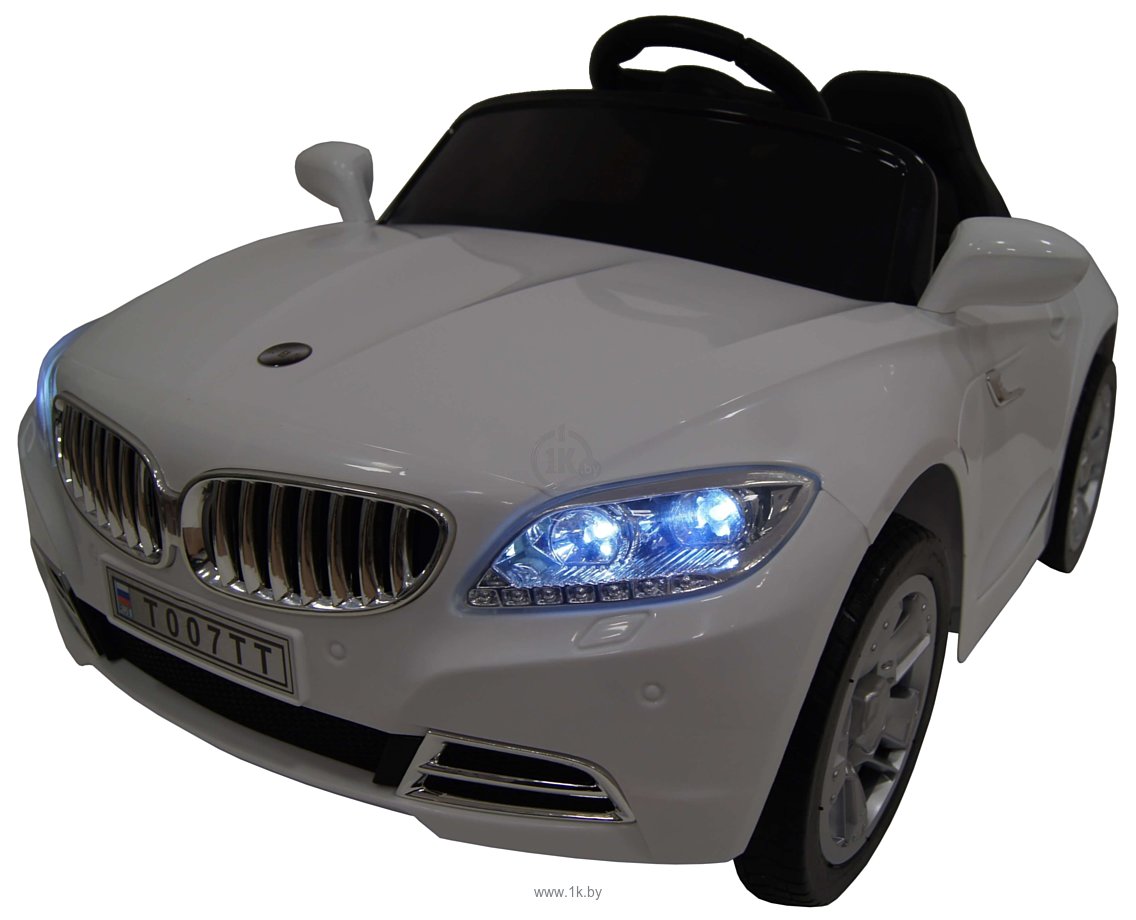 Фотографии RiverToys BMW T004TT (белый)