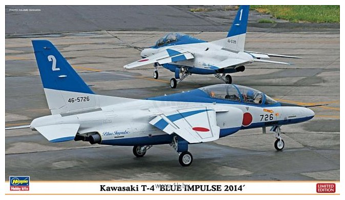 Фотографии Hasegawa Учебно-тренировочный самолет Kawasaki T4 Blue Impulse Combo