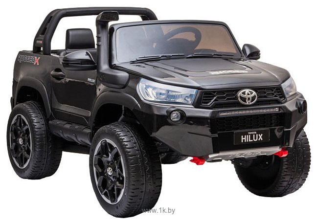 Фотографии RiverToys DK-HL850 Toyota Hilux (черный глянец)