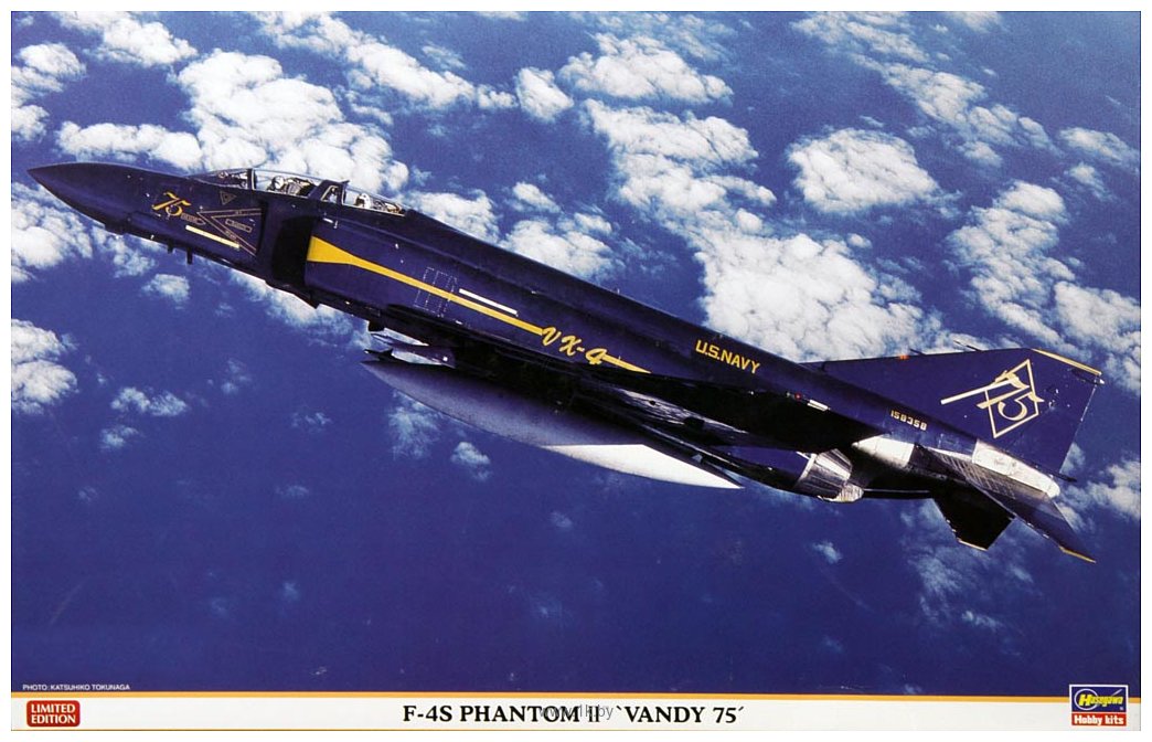 Фотографии Hasegawa Палубный истребитель F-4S Phantom II Vandy 75