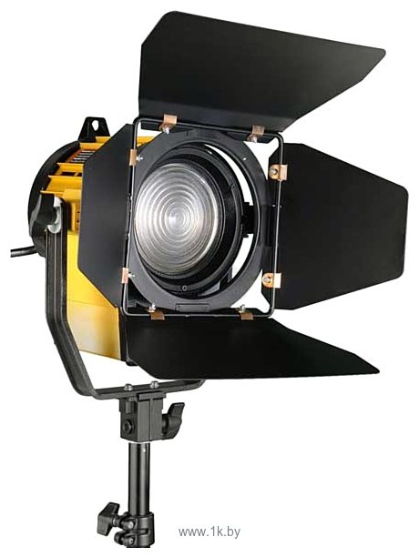 Фотографии GreenBean Fresnel 100 LED