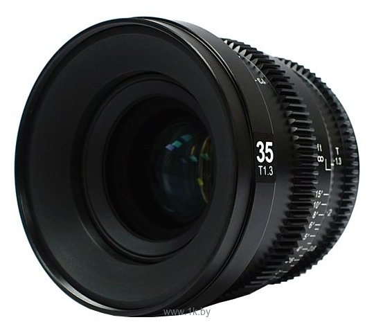Фотографии SLR Magic 35mm T1.3 Sony E