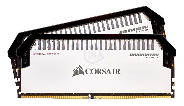 Фотографии Corsair CMD32GX4M2C3466C16W