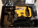 DeWALT D25601K