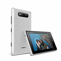 Nokia Lumia 820