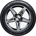 Nexen/Roadstone WinGuard WinSpike 3 235/60 R17 102T