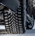 Bridgestone Blizzak LM005 275/35 R20 102W