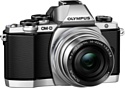 Olympus OM-D E-M10 Kit