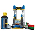 LEGO Juniors 10753 Джокер атакует Бэтпещеру