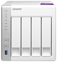 QNAP D4