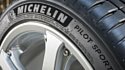 Michelin Pilot Sport 4 215/55 R17 98Y