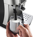 DeLonghi Magnifica Start ECAM 220.30.SB