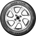 Goodyear EfficientGrip Performance 225/55 R17 97Y