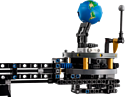 LEGO Technic 42179 Планета Земля и Луна на орбите