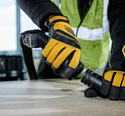 DeWALT DCV586MT2-XE