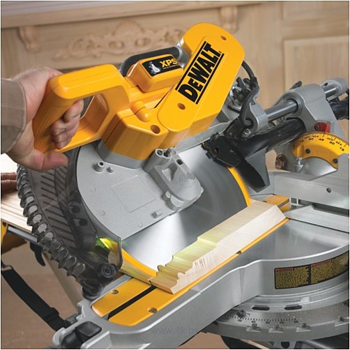 Фотографии DeWALT DWS780