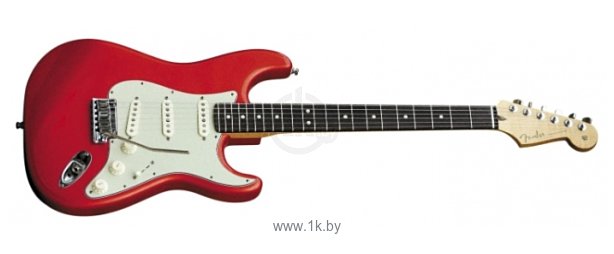 Фотографии Fender Custom Deluxe Stratocaster