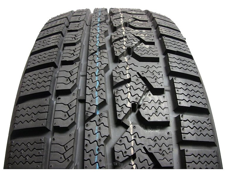 Фотографии Kumho I'Zen RV KC15 275/40 R20 106R