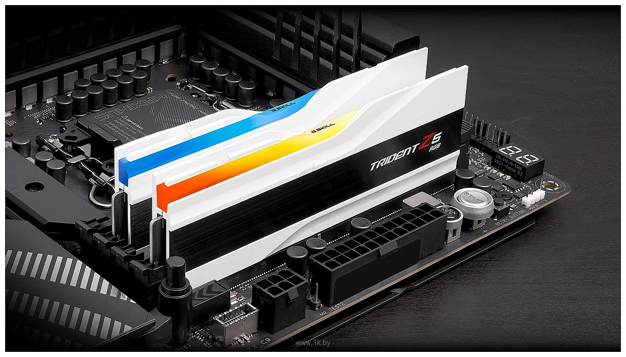 Фотографии G.SKILL Trident Z5 RGB F5-6000J3036F48GX2-TZ5RK