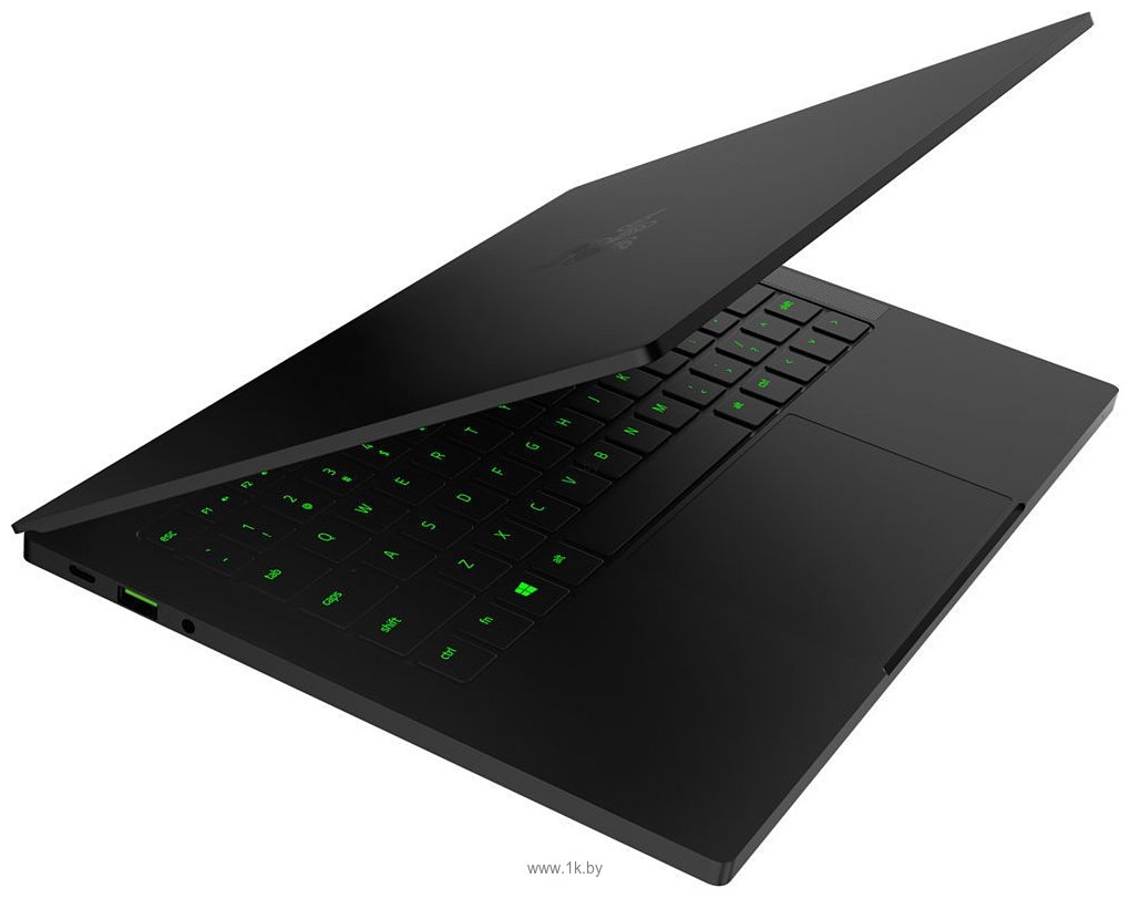 Фотографии Razer Blade Stealth 13 (RZ09-02812E71-R3U1)