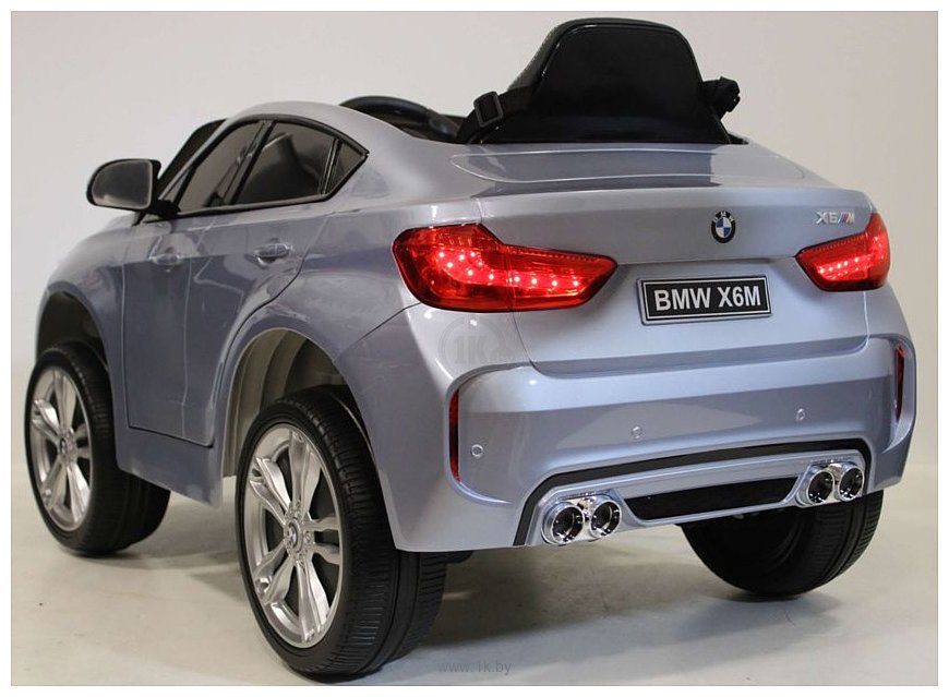 Фотографии RiverToys BMW X6M JJ2199 (серебристый глянец)