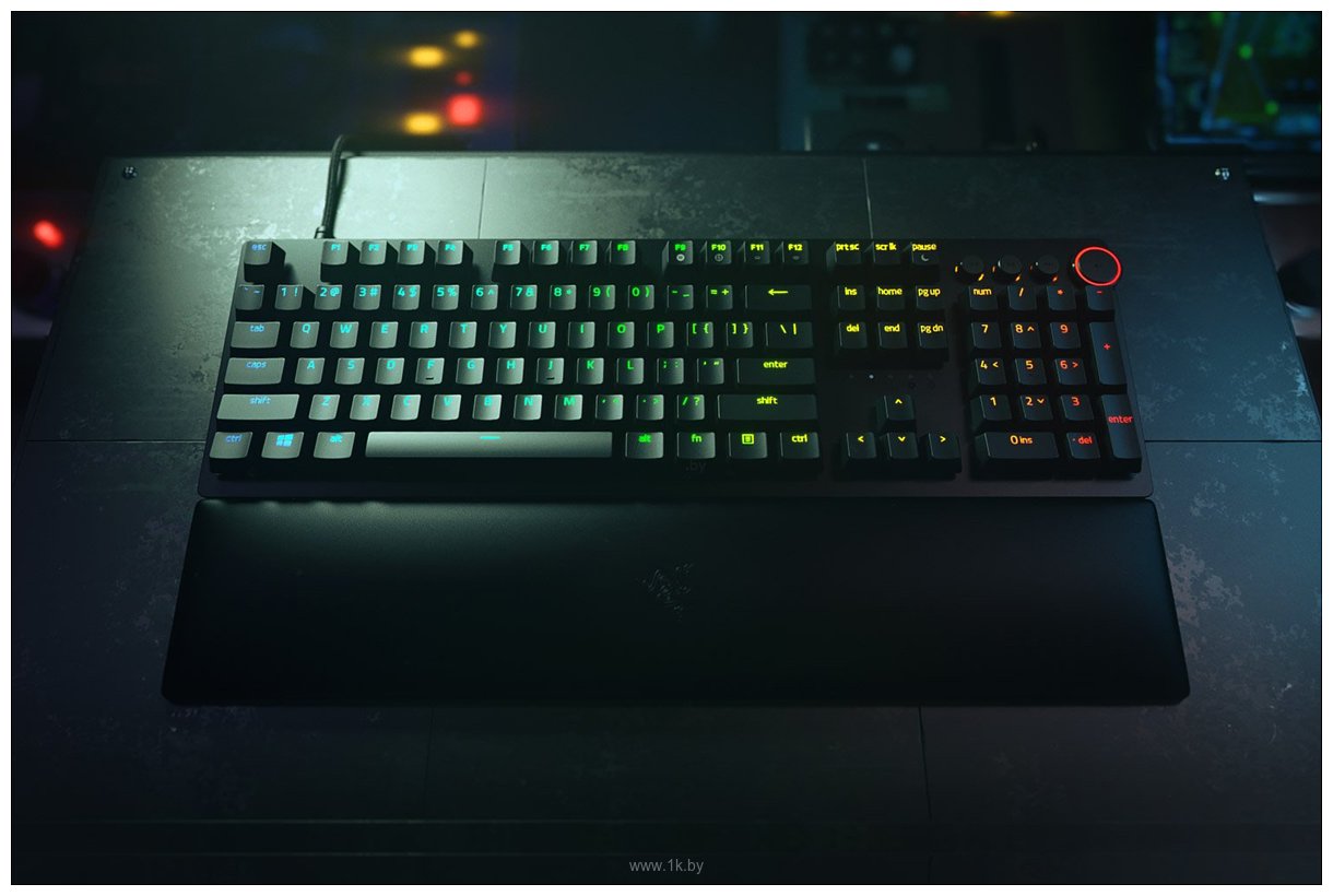 Фотографии Razer Huntsman V2 Red Switch (без кириллицы)