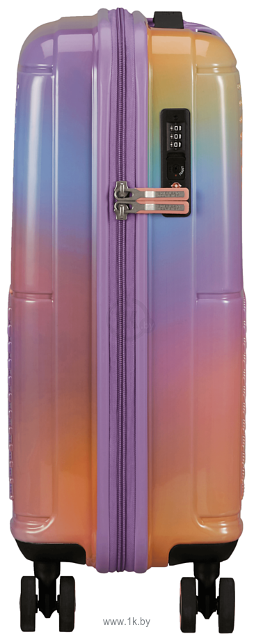 Фотографии American Tourister Geopop Rainbow Dream 55 см