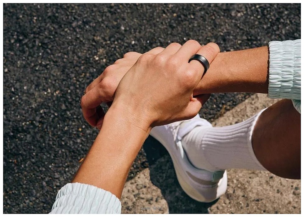 Фотографии Samsung Galaxy Ring (черный, размер 10) Фотографии Samsung Galaxy Ring (черный, размер 10)