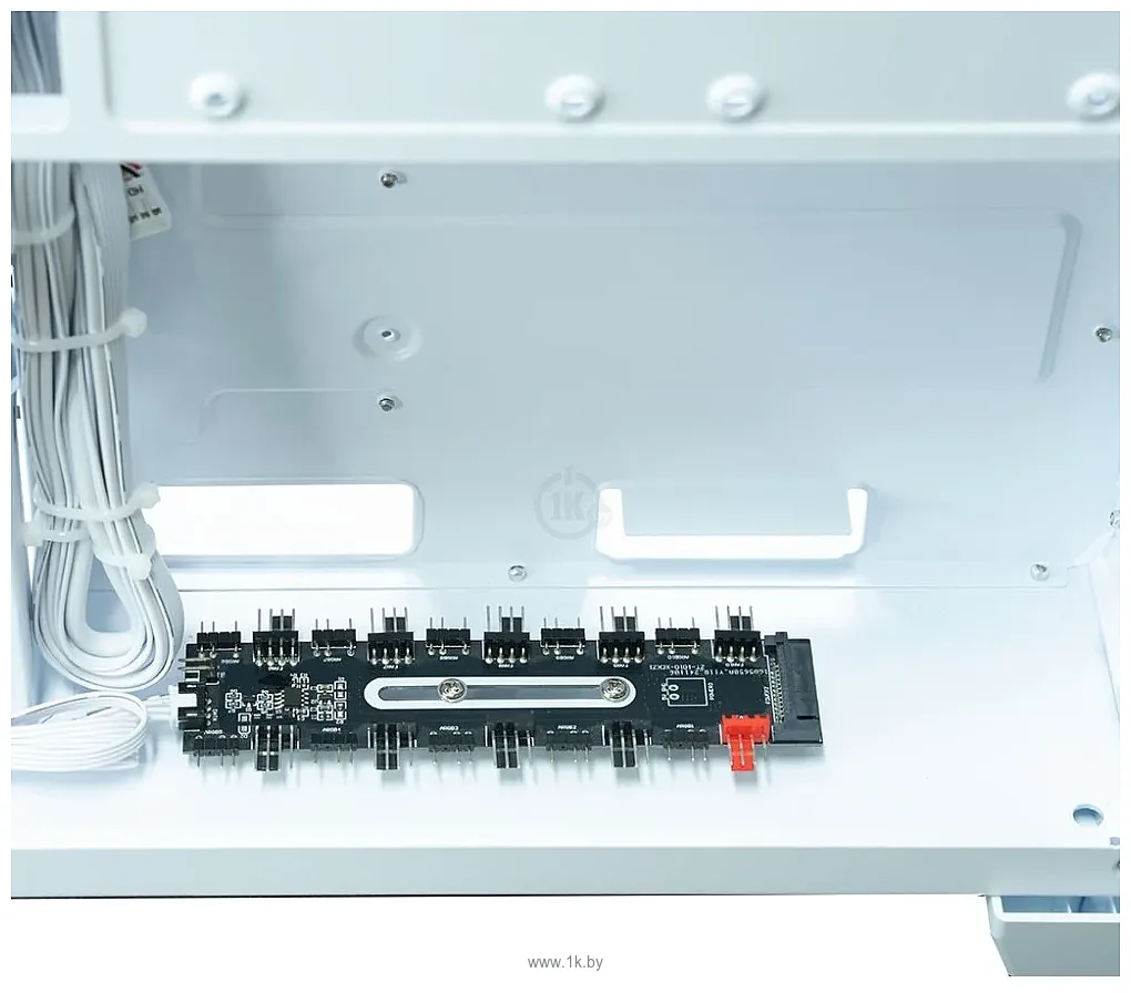 Фотографии XASTRA QR600M 6ARGB C10-UC (белый)