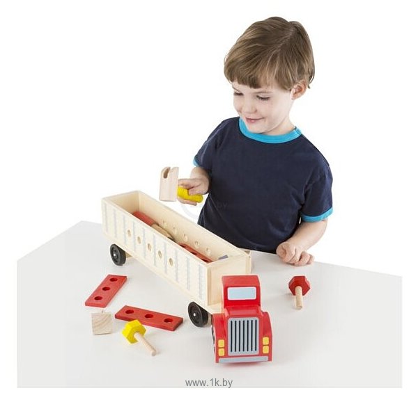 Фотографии Melissa & Doug Classic Toy 2758 Big Rig Building Truck Wooden Play Set