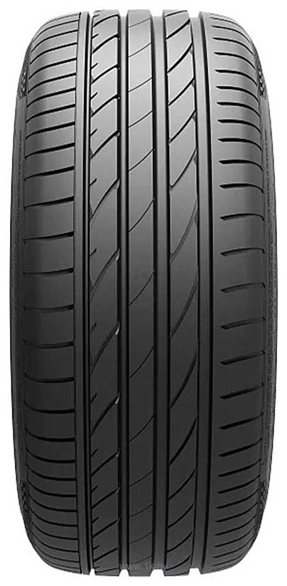 Фотографии Maxxis Victra Sport 5 SUV 235/65 R18 106W