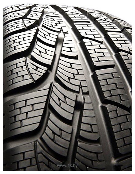 Фотографии Pirelli Winter Sottozero Serie II 225/35 R19 88V RunFlat