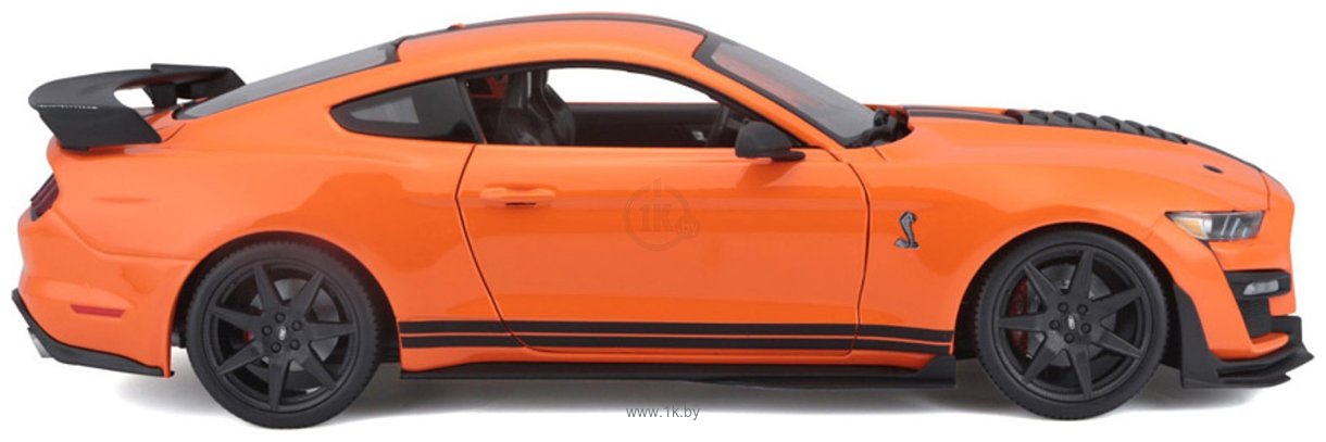 Фотографии Maisto 2020 Ford Shelby GT500 31388OG (оранжевый)