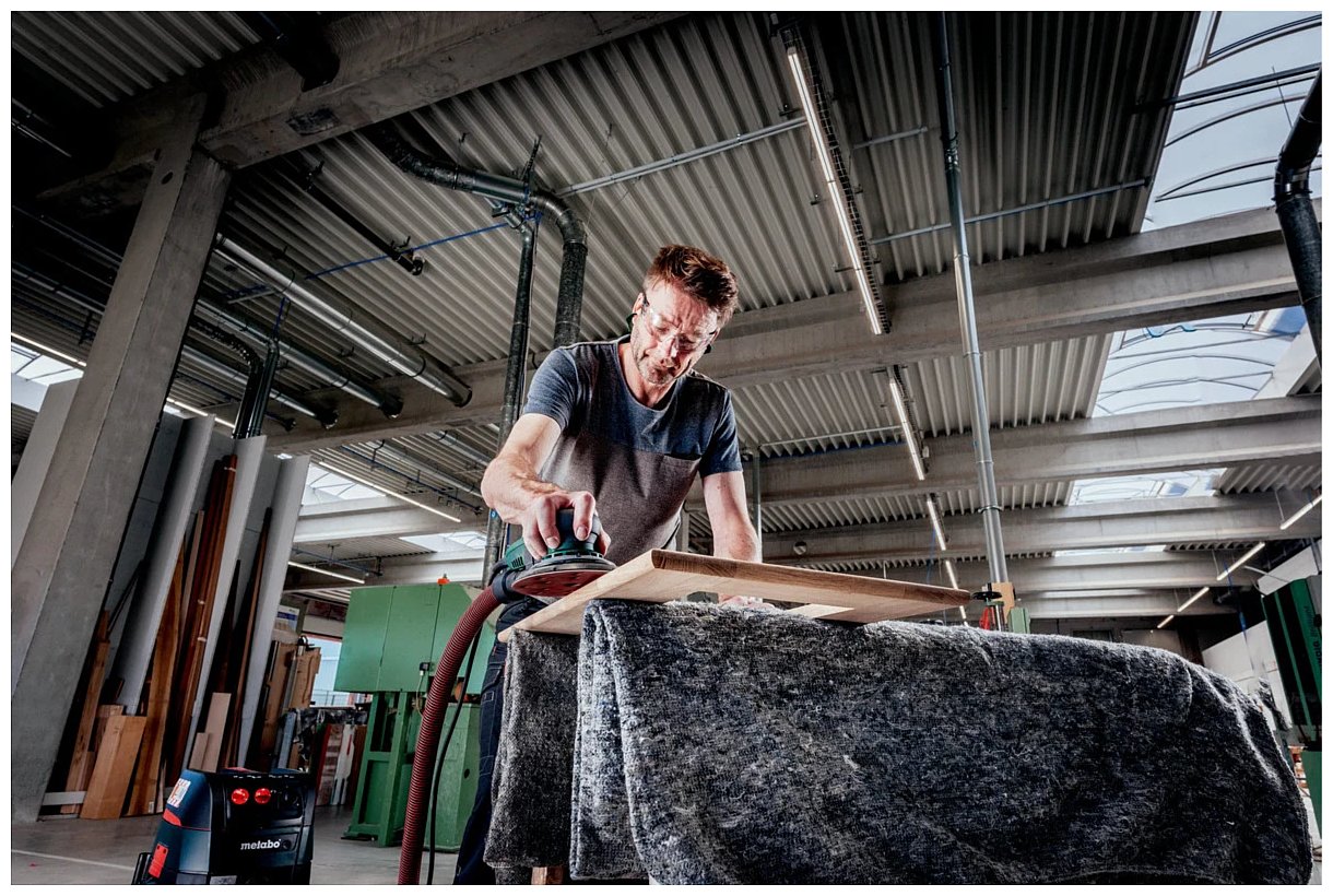 Фотографии Metabo SXE 150-5.0 BL 615050700