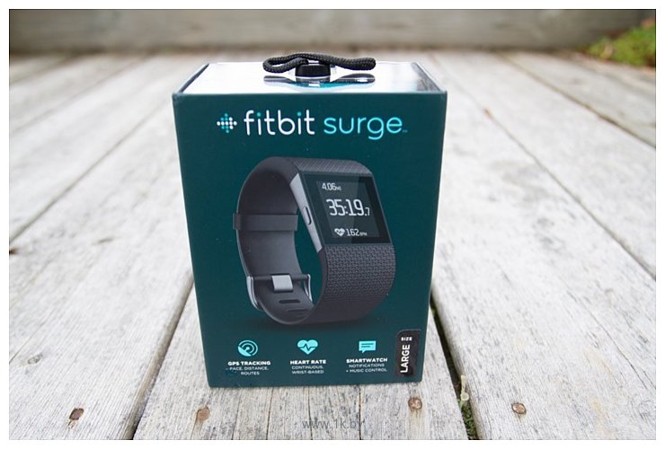 Фотографии Fitbit Surge