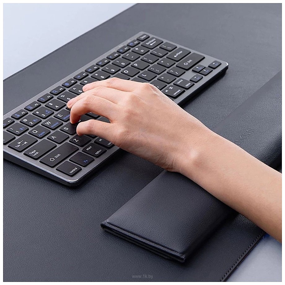 Фотографии Baseus MagPro Series II Smart Desk Mat Basic Edition B10572902121-00 (черный)