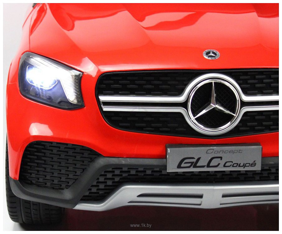 Фотографии RiverToys Mercedes-Benz GLC K777KK (красный)