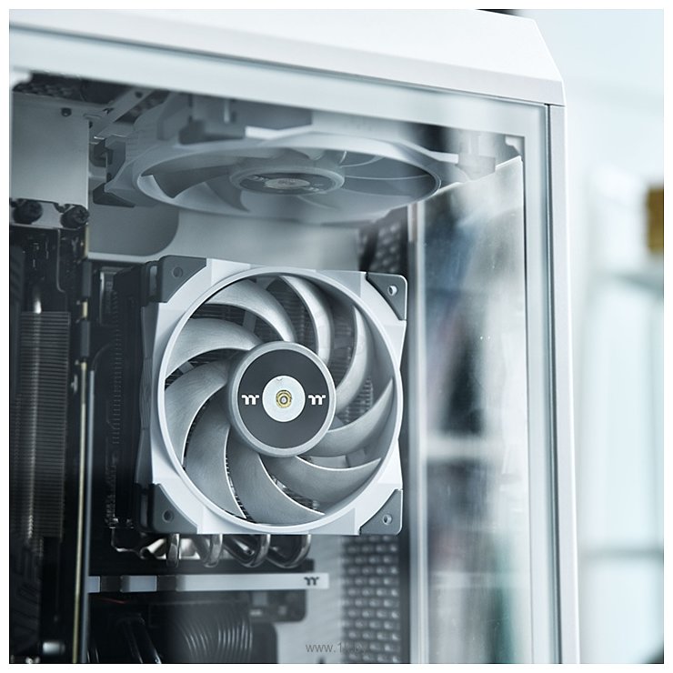 Фотографии Thermaltake ToughFan 12 White CL-F117-PL12WT-A