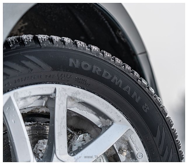 Фотографии Ikon Tyres Nordman 8 185/65 R14 90T (шипы)