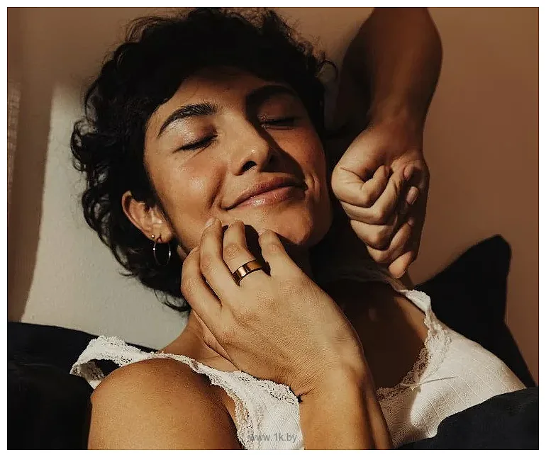 Фотографии Oura Ring 4 (розовое золото, размер 9) Фотографии Oura Ring 4 (розовое золото, размер 9)