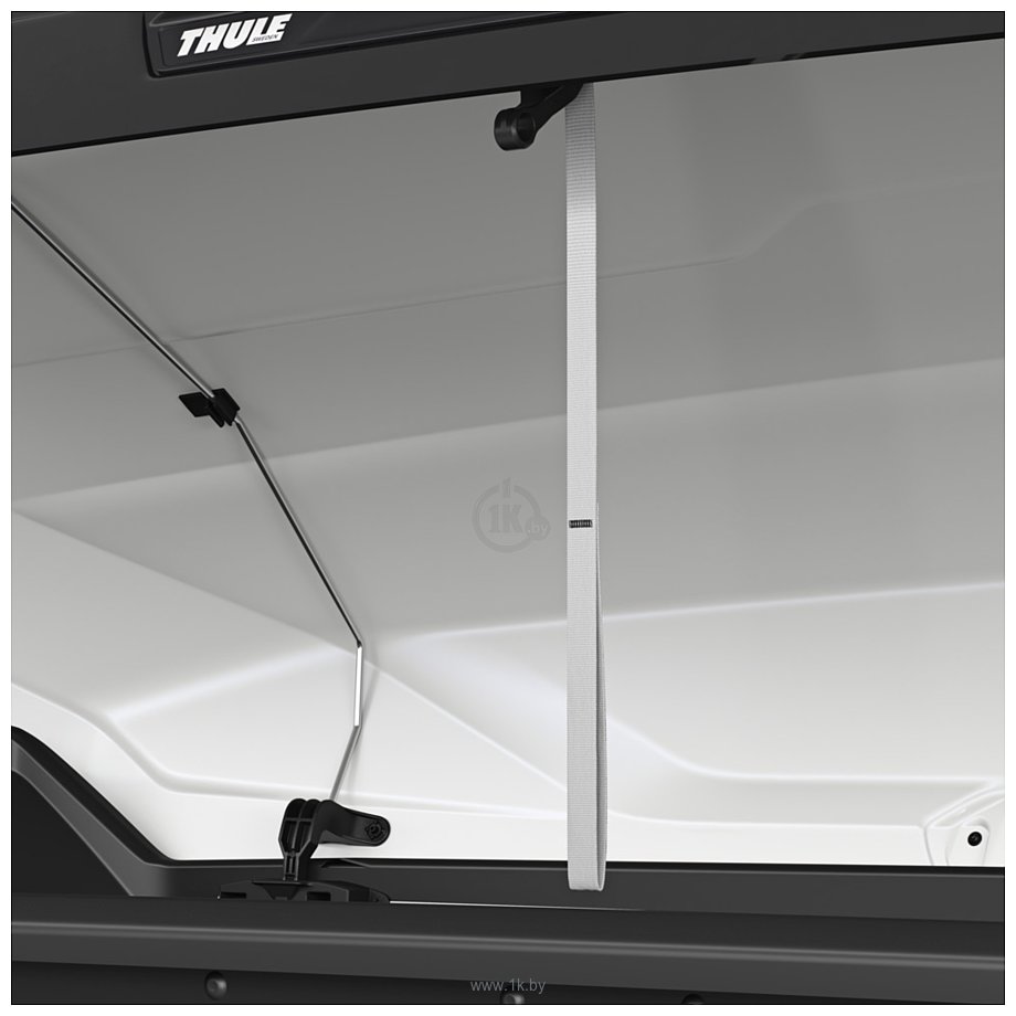 Фотографии Thule Motion 3 XL Low 639400 (black glossy)