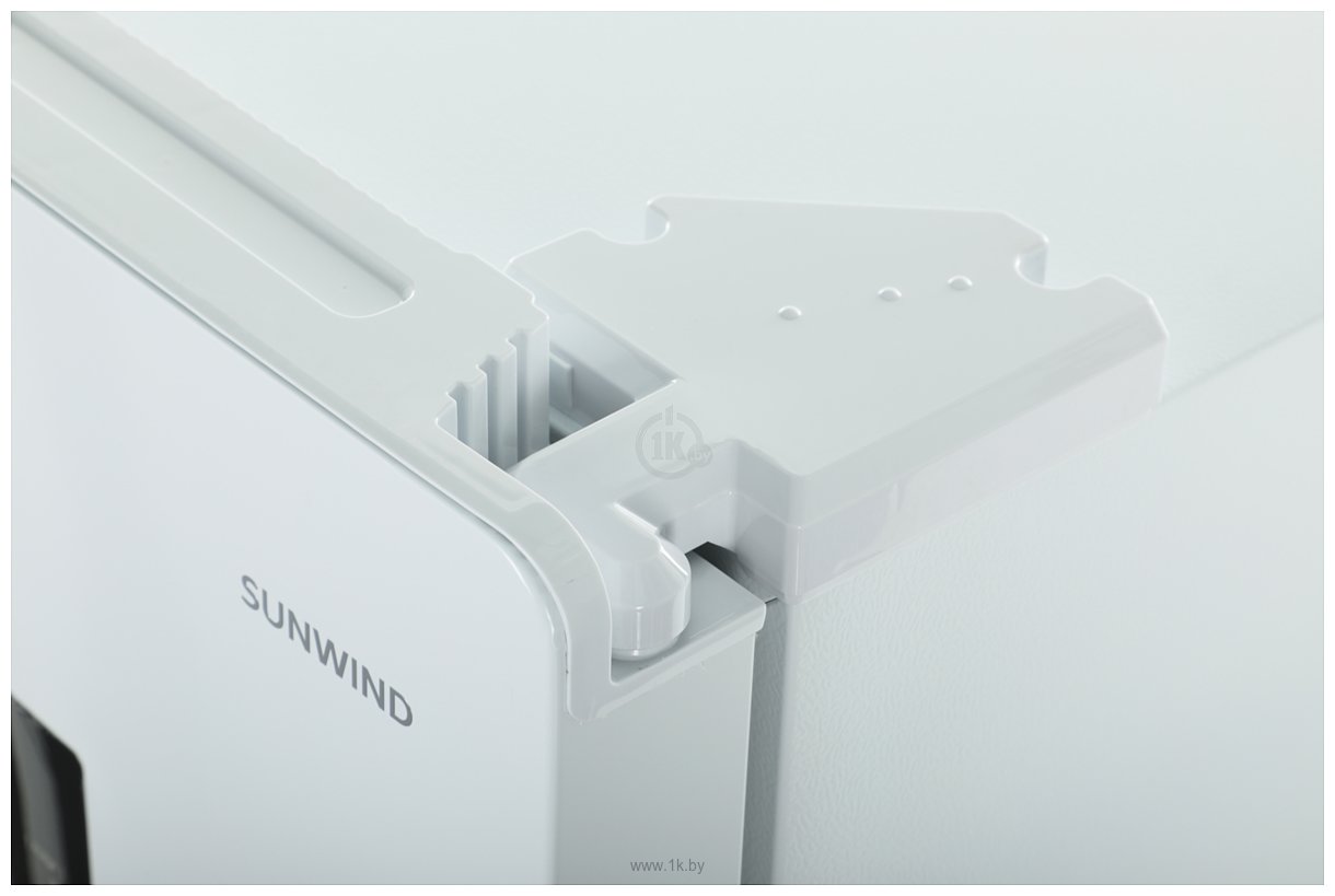 Фотографии SunWind SCS504F