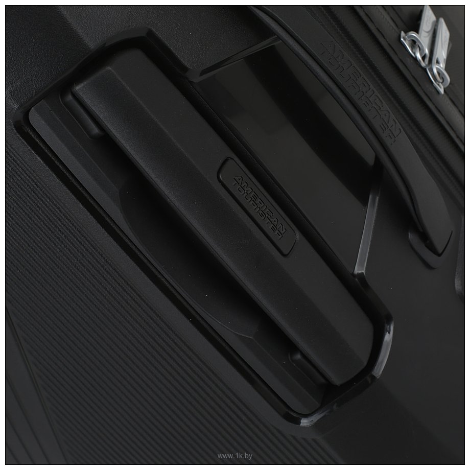 Фотографии American Tourister Airconic Onyx Black 67 см